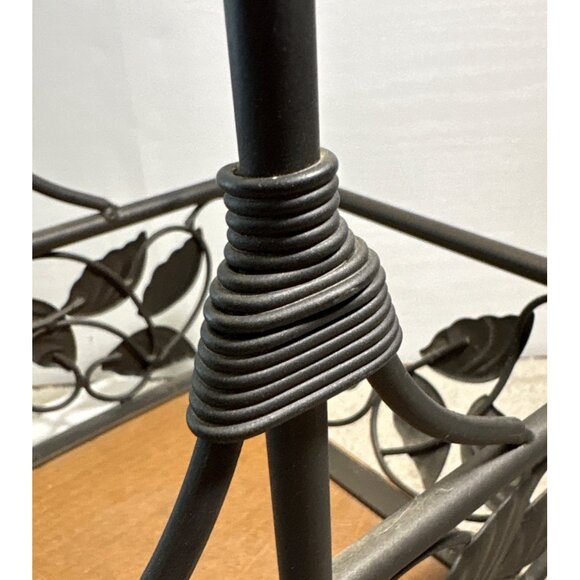 Wrought Iron Leaf Design Basket With Wooden Base 12 3/4 X 9" Heavy - Picture 10 of 13